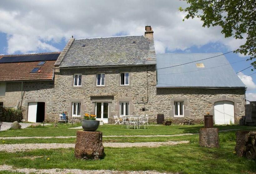 민박 Chez De Vergne