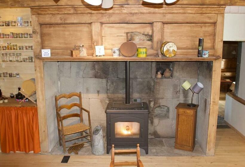 민박 Chez De Vergne