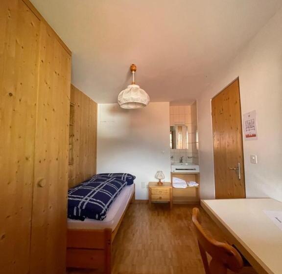 צימר Gasthaus Beverin