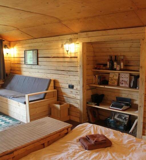 مبيت وإفطار Kamis Guesthouse