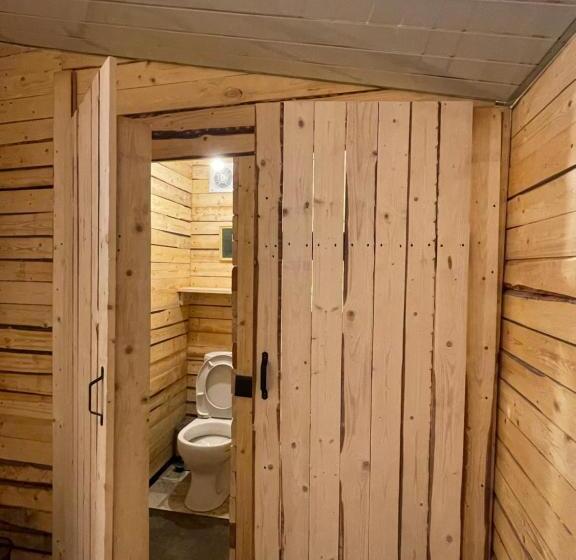 مبيت وإفطار Kamis Guesthouse