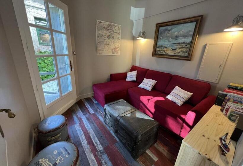 ベッドアンドブレックファースト L Escale Au Port Miniature De Saint Savinien