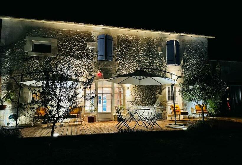 צימר Le Petit Caviste   Chambres D Hôtes & Suites