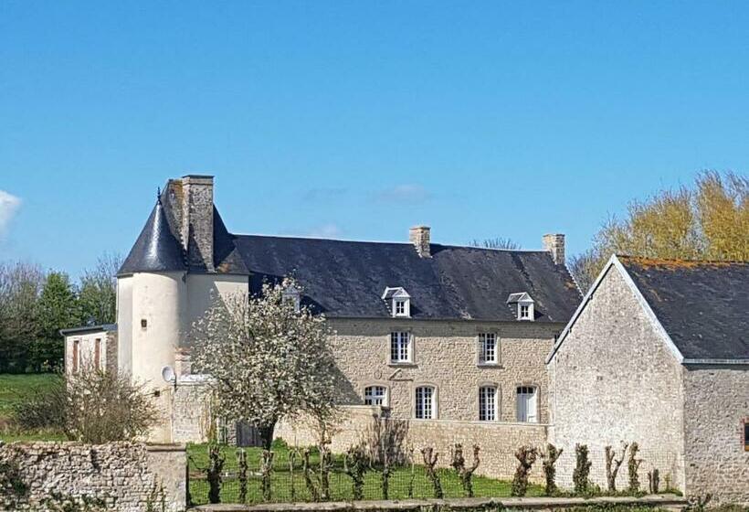 ベッドアンドブレックファースト Manoir De Pierreville