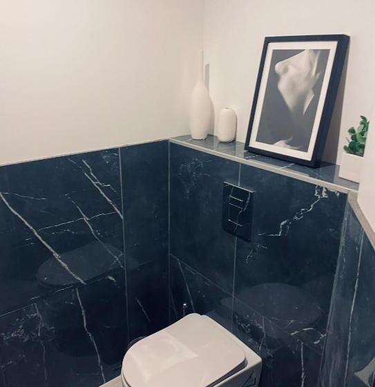 مبيت وإفطار Oak Wood