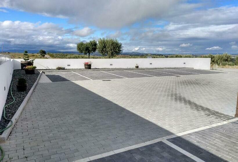 فندق Apolinário