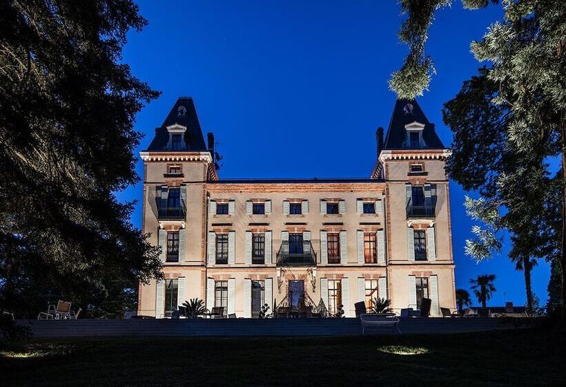 ホテル Château De Fiac   Luxurious Hôtel & Spa
