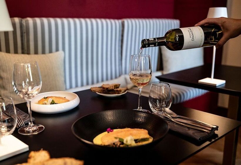 ホテル Château De Fiac   Luxurious Hôtel & Spa