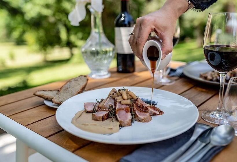 ホテル Château De Fiac   Luxurious Hôtel & Spa