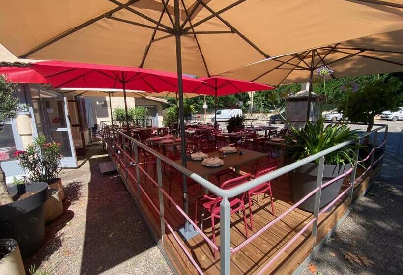 Отель Hôtel Restaurant L Escale Chez Mimi