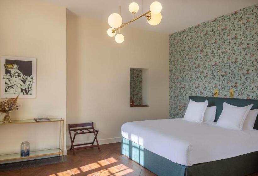 호텔 La Borde En Sologne Château & Spa