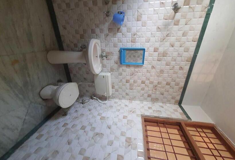 فندق Pop 89652  Grand