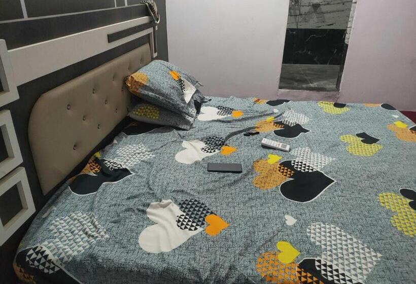 Spot On Vd Marriott Hotel & Restaurant