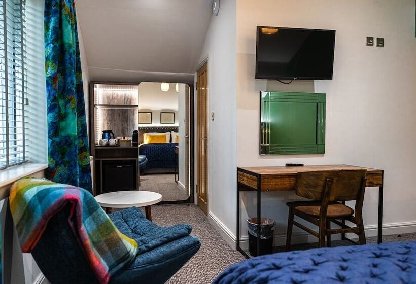 فندق The Swan Inn