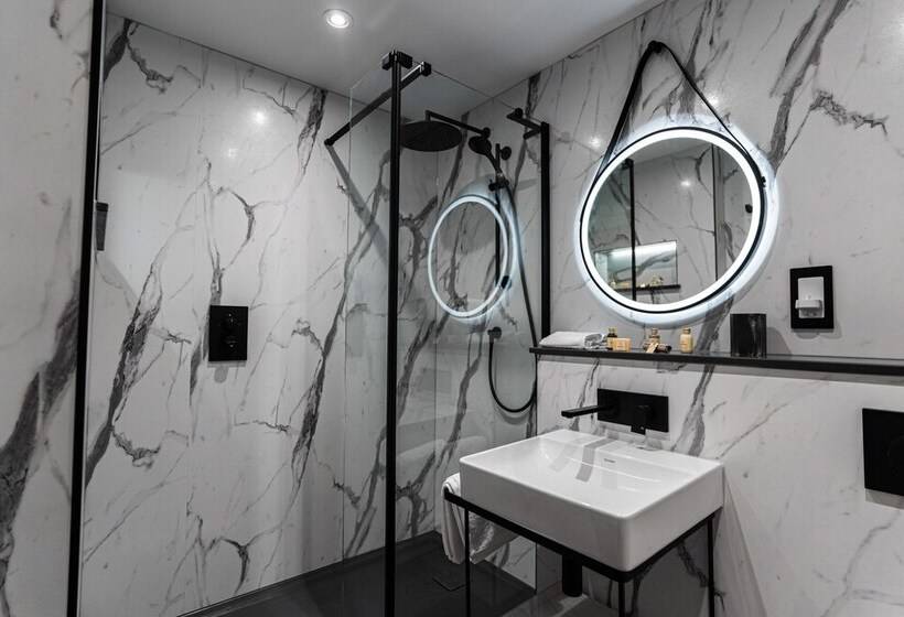 فندق The Swan Inn