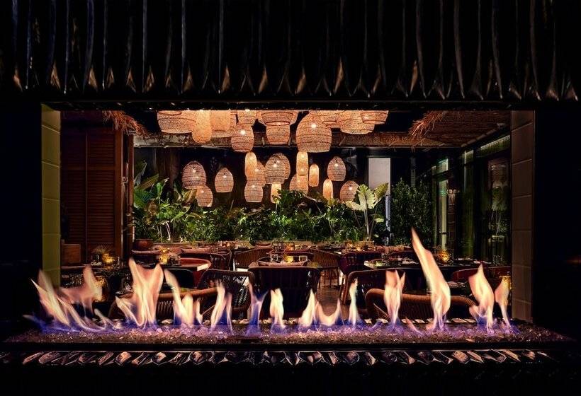 فندق Hollywood Volume, A Tribute Portfolio