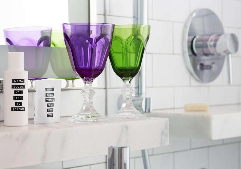 فندق Hollywood Volume, A Tribute Portfolio