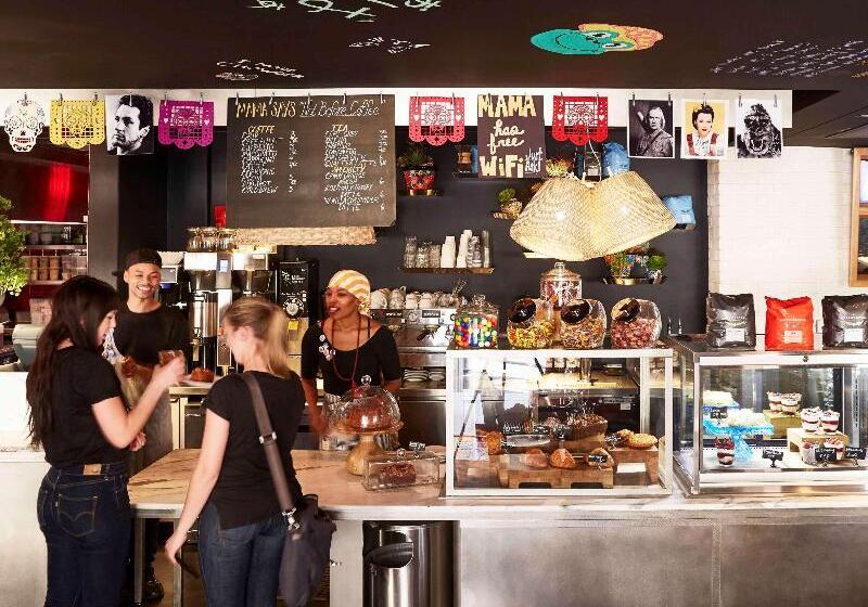 فندق Hollywood Volume, A Tribute Portfolio