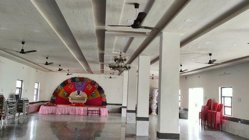 酒店 Yoran Inn & Restaurant By Wb Inn