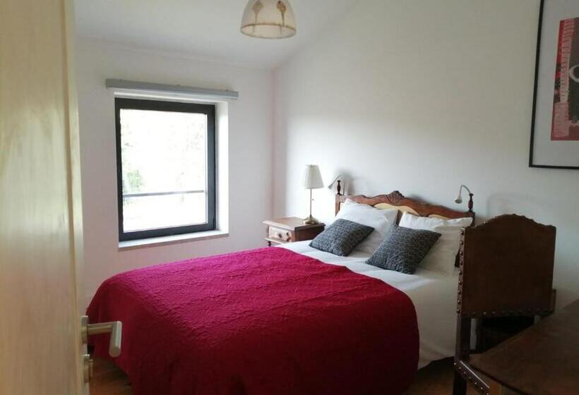 ペンション Adega Residências Artísticas   Perto De Lisboa