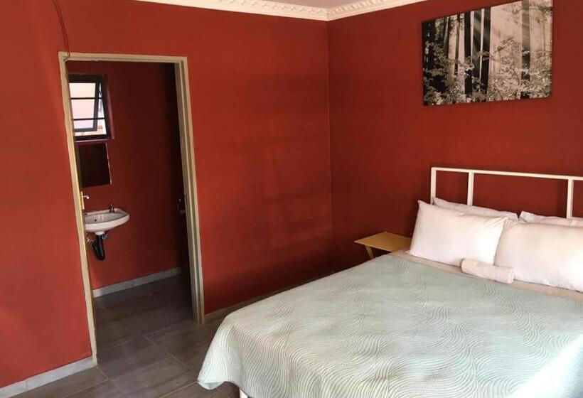 بنسيون Elson Lodge K1