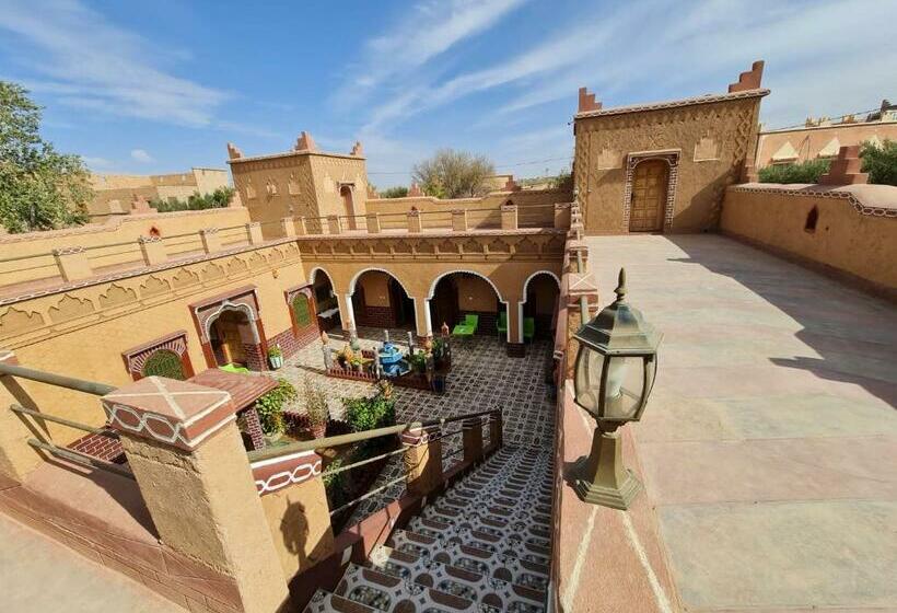 ペンション Kasba Ifri