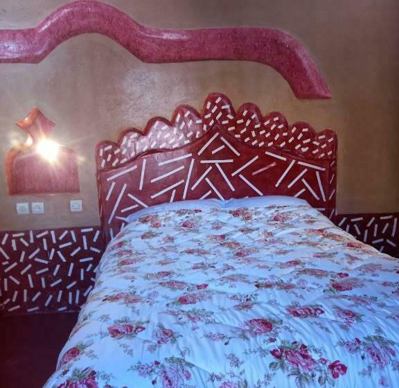 ペンション Kasba Ifri