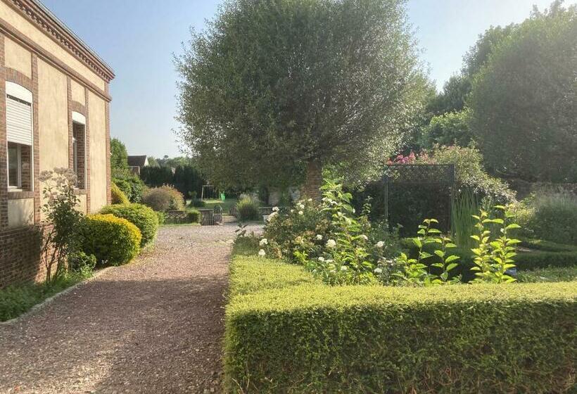 Пансион L Avre Des Joncherets Possibilité Location En Journée