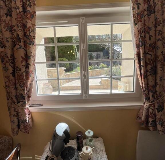 פנסיון Le Mas De Retheuil