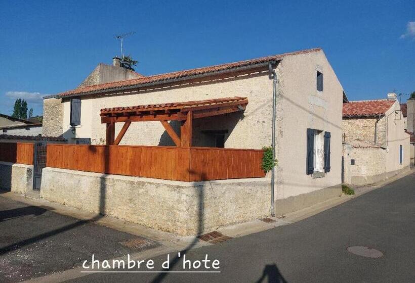 פנסיון Les Petits Jardins De Cissé Chambre De Charme