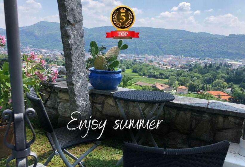 Pansiyon Suite Room With Private Pool Area, Near Como Lake, Private Parking I Villa Dei Leoni