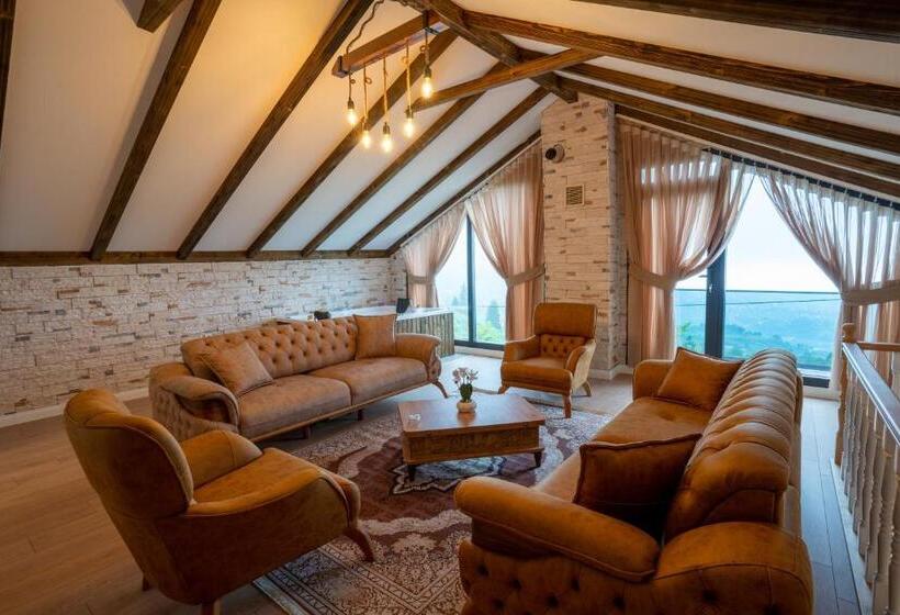 Poison Garden Sui̇te