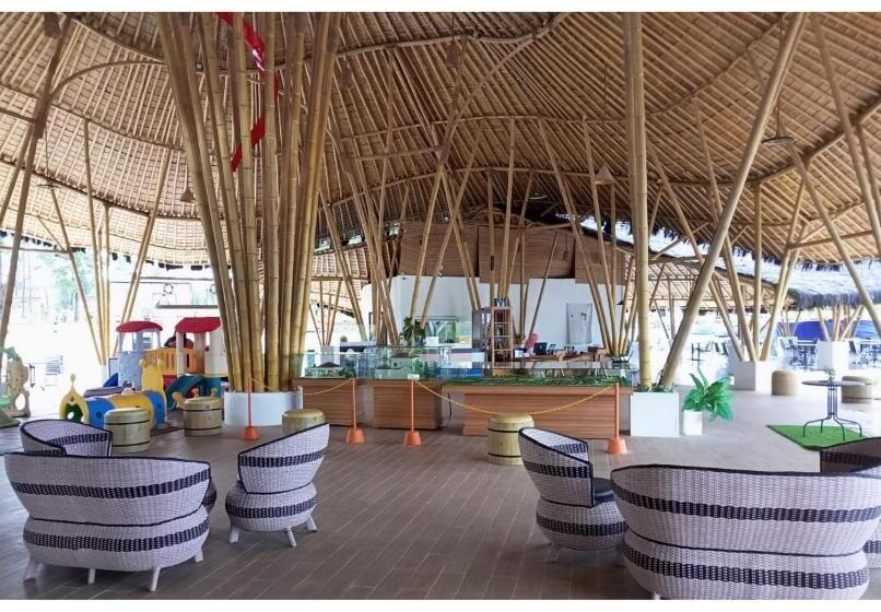 Urbanview Hotel Belitung Lodge Resto & Club House By Reddoorz