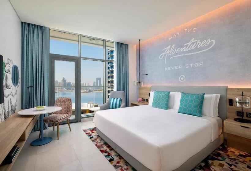 هتل NH Collection Dubai The Palm