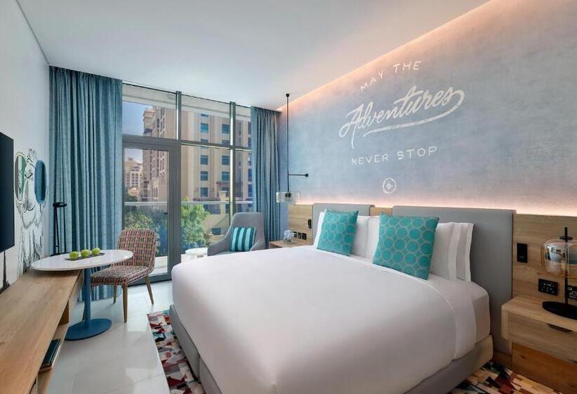 هتل NH Collection Dubai The Palm