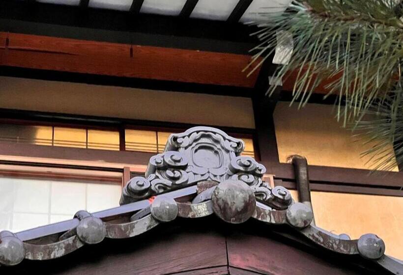 ユースホステル Minshuku Iwatakan