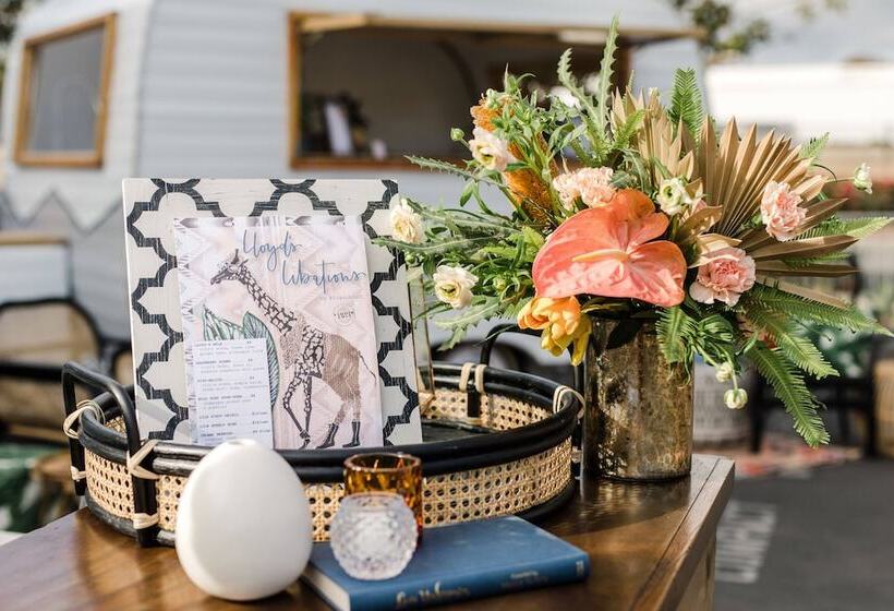 فندق صغير Moxy Santa Barbara