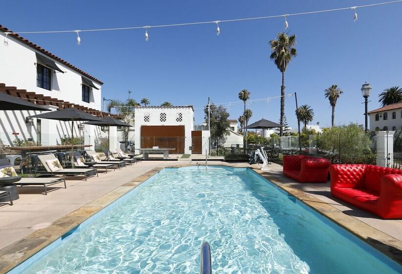 فندق صغير Moxy Santa Barbara