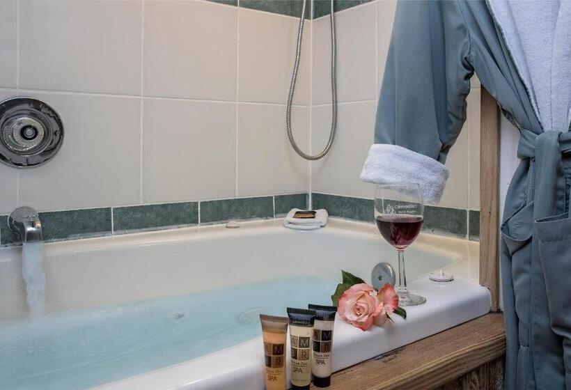 مبيت وإفطار Clementine S Guest House & Vacation Rentals