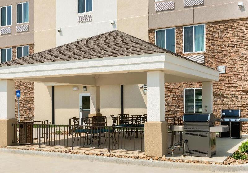 Candlewood Suites Columbia Hwy 63 & I 70, An Ihg