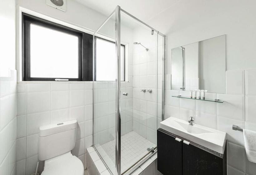 Comfort Hotel East Melbourne