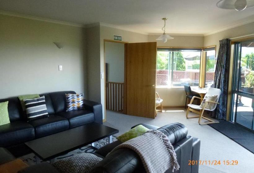 تختخواب و صبحانه Cosy Kiwi Accommodation