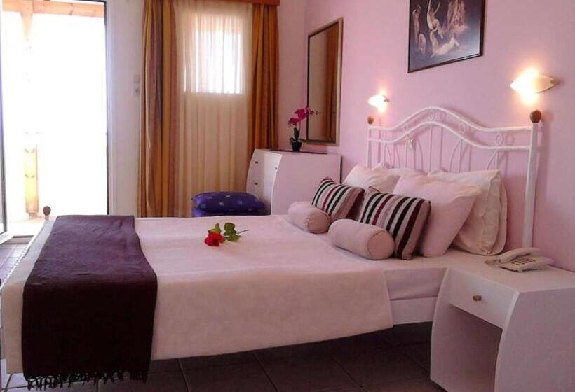 Creta Suites