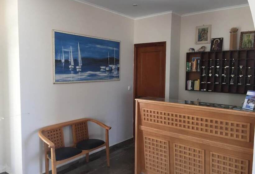 Falassarna Beach Studios&apartments