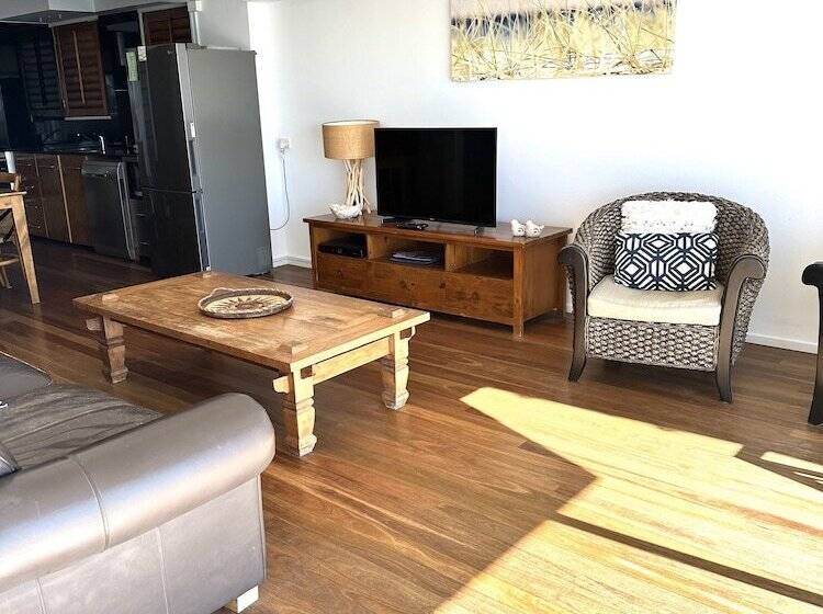 Hillhaven Holiday Apartments