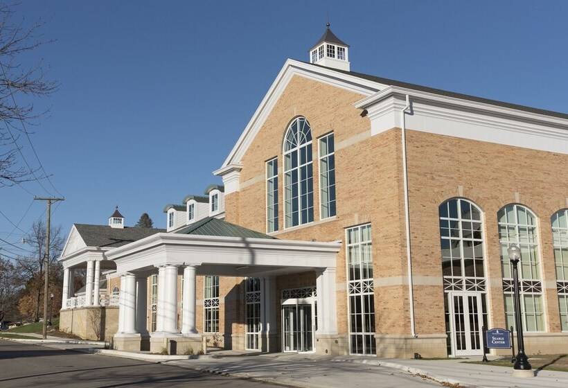 Hillsdale College Dow Hotel And Conference Center