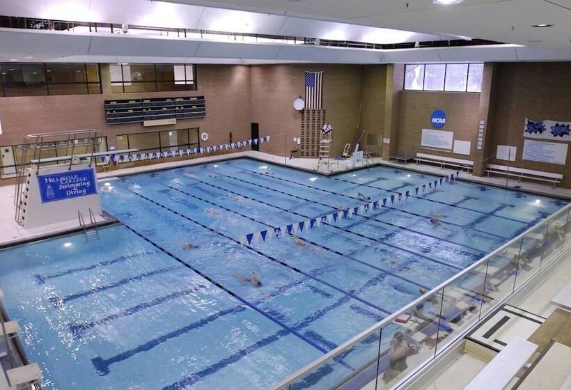 Hillsdale College Dow Hotel And Conference Center