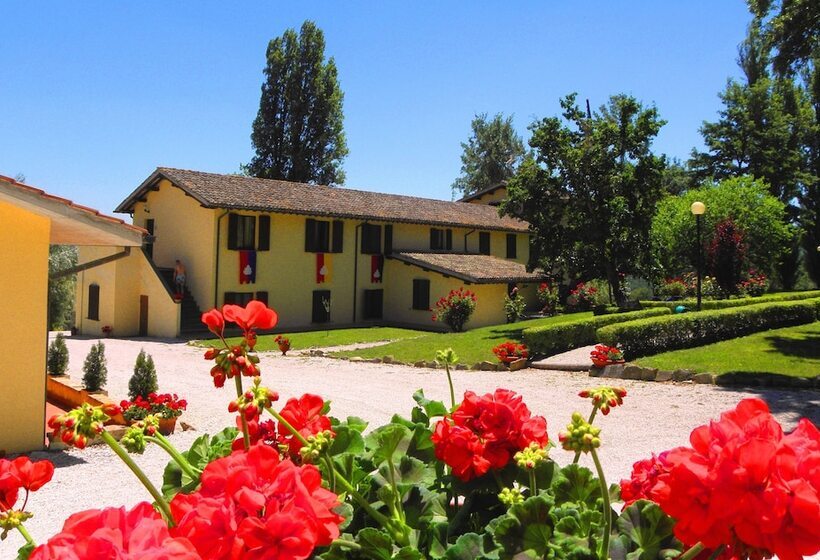 Отель Abadia Farneto