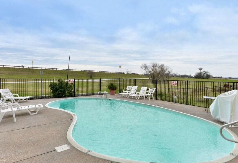 فندق Americas Best Value Inn Schulenburg