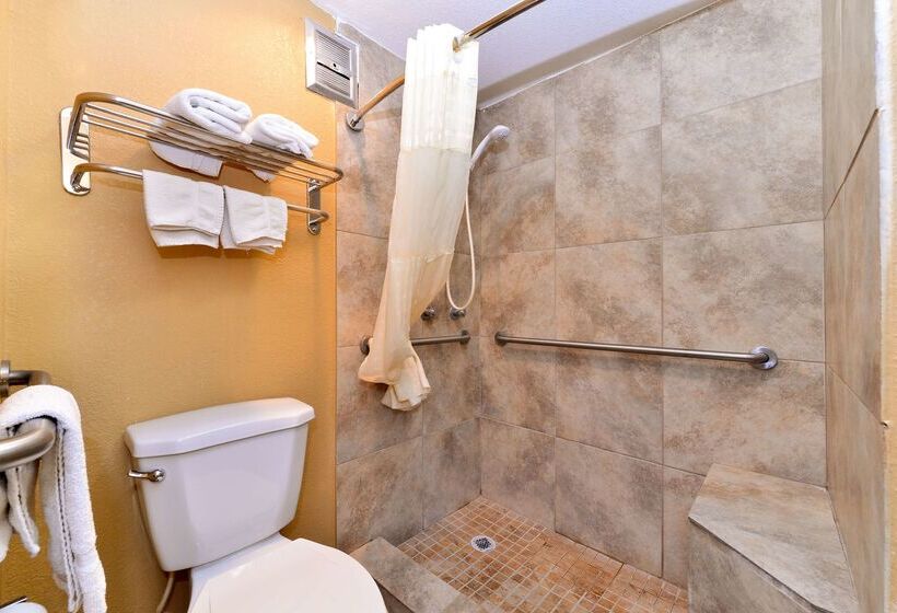 فندق Americas Best Value Inn Schulenburg